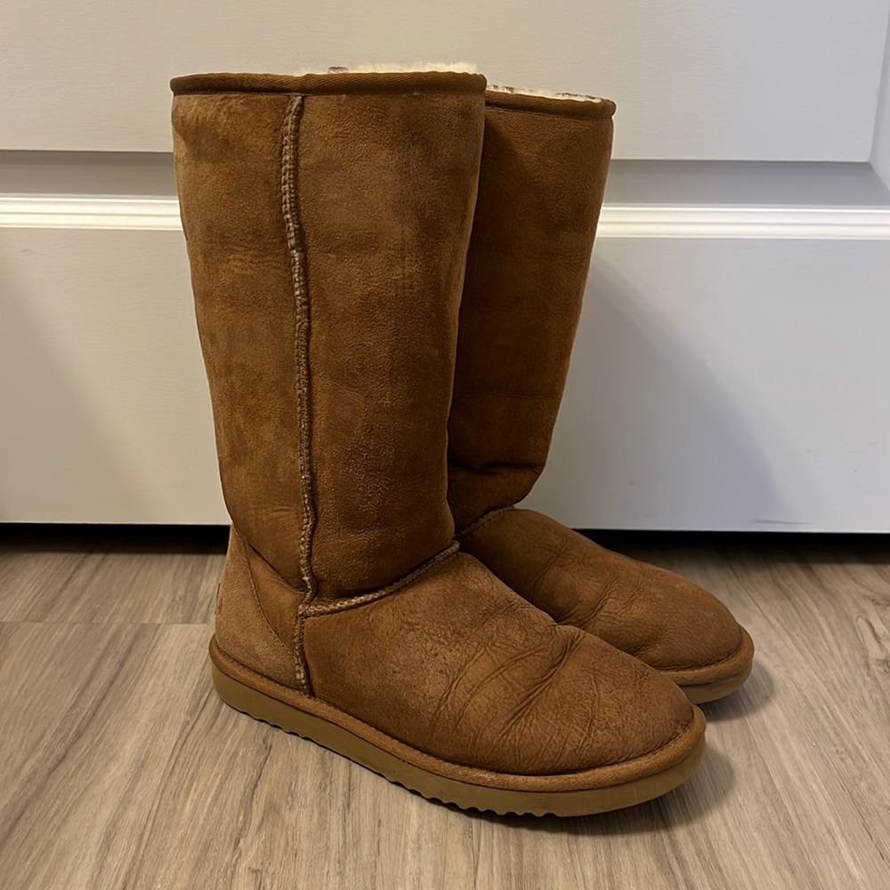 Ugg Classic Boot - image 3